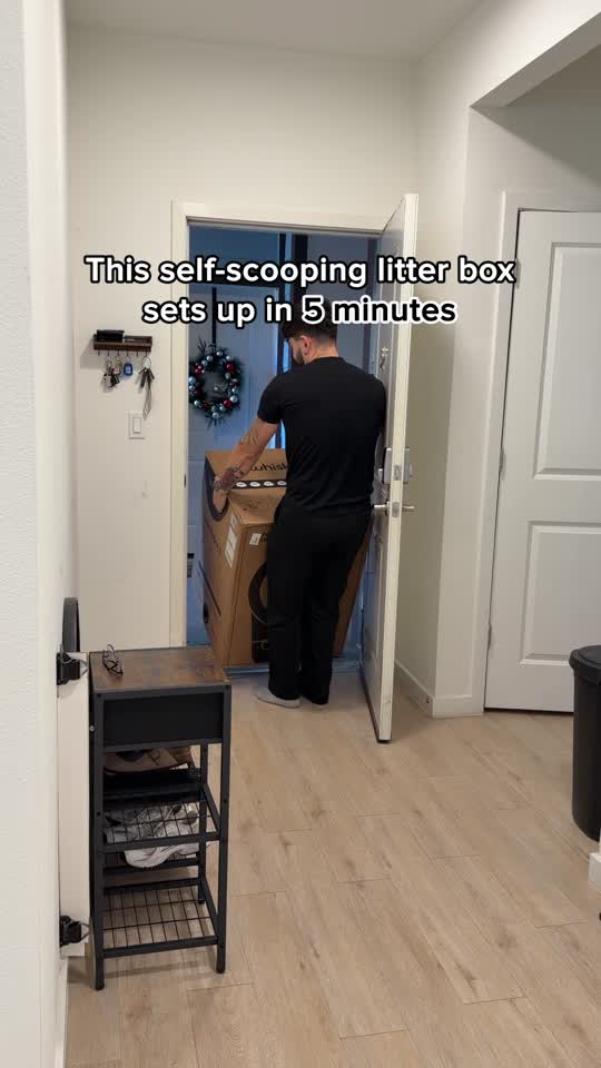 Unboxing Litter-Robot 5 Pro